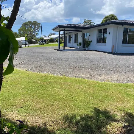 The Seaview Tavern Motel Woolgoolga Exterior photo