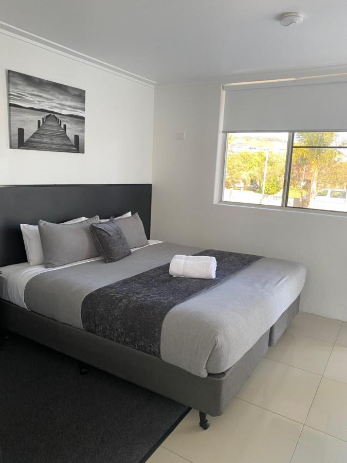 The Seaview Tavern Motel Woolgoolga